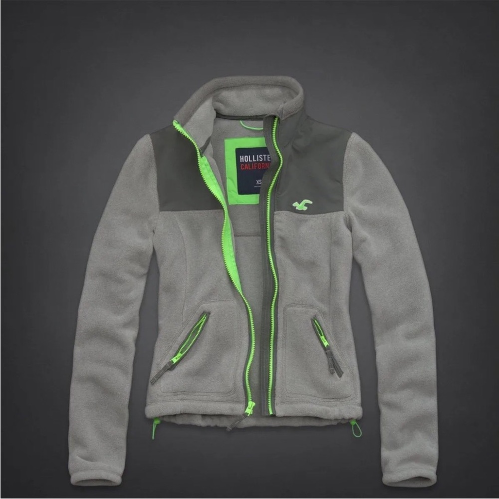 NWT Hollister Fleece Jacket Outwear Coat Warm Gray Sz S